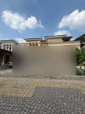 The Green Rumah Semi Furnished lebar 15 Hadap Utara 7,5M nego