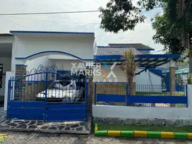 Rumah Wisma Lidah Kulon Lingkungan Asri Siap Huni