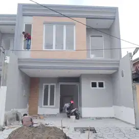 Dijual Rumah Minimalis Pondok Tjandra 2 Lantai Baru Gress