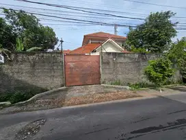 Rumah Bagus Siap Pakai di Cemani Solo Dekat Solo Kota