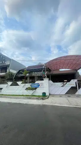 Rumah Klasik Terawat Strategis dekat Kampus Area Tidar