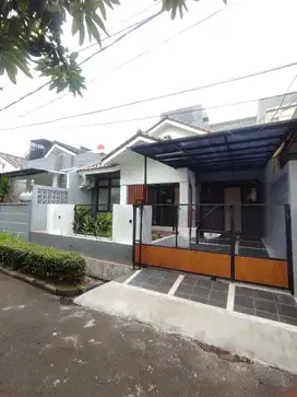 Rumah 1 Lantai Rapi Bagus dan Nyaman di Bintaro sektor 9