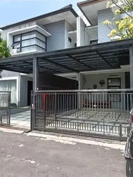 JUAL CEPAT Rumah LUAS dan CANTIK di Cijagra kota Bandung harga MURAH 