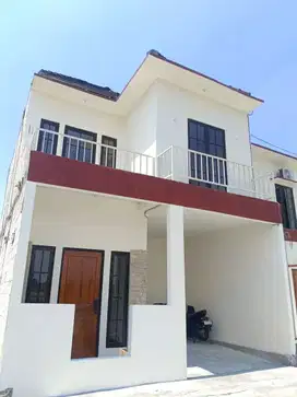 Dijual RUMAH 2 Lantai GRIYA PALAPA Brangkal Mojokerto