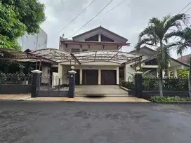 DIJUAL RUMAH MEWAH BINTARO SEKTOR 1 REMPOA TANGERANG SELATAN