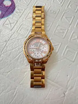 Jual cepat jam mewah GUESS