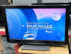 Dijual cepat TV Panasonic 32 + STB dan Antena Digital