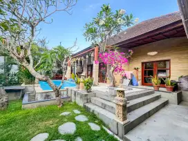 Stunning Villa dekat Sidewalk Jimbaran Bali