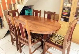 Jual meja makan jati plus kursi 1 set full