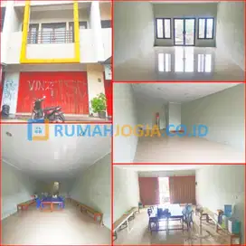 ruko usaha 2 lantai pinggir jalan kabupaten sangat prospektif