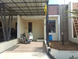JUAL CEPAT RUMAH SIAP HUNI CLUSTER GRAND SHARON 700JUTAAN