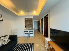 Disewakan apartemen royale springhill kemayoran 1BR 79 meter furnish