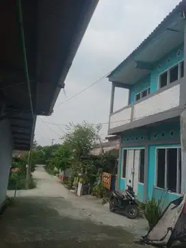 Rumah Murah 2 Lantai di Komplek