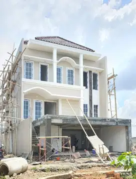 Rumah Mewah 3 Lantai Lokasi Hertasning Kota Makassar