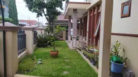 Rumah Hook di Komplek Margahayu Permai, Bandung