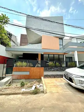Rumah tropis modern brandnew dg kolam renang di bintaro sektor 9