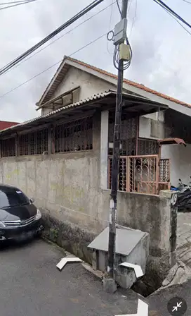 Jual Rumah Lama tanjung duren selatan Luas tanah 283 M2