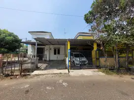 Dijual rumah siap huni di hoek, strategis di Citra Indah City