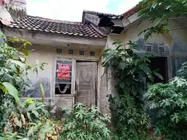 Dijual.rumah untuk direnovasi di Citra Indah