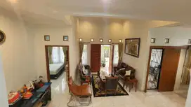 RUMAH BARU MARGAHAYU RAYA SIAP HUNI, AKSES JALAN LEBAR - HAK MILIK