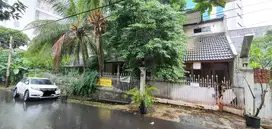 Dijual Cepat Rumah Jl. Tulodong Bawah Belakang SCBD