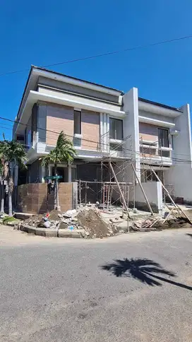 Rumah Baru Sutorejo Prima