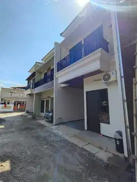 Rumah 2 lantai jakarta timur murah sisa 2 unit