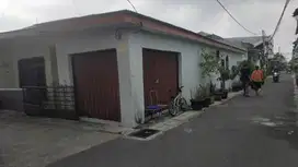 Di Jual Rumah & Kios di Perumnas Depok 2