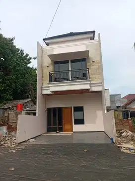 Rumah 2 lantai on progress jakarta timur pasar rebo