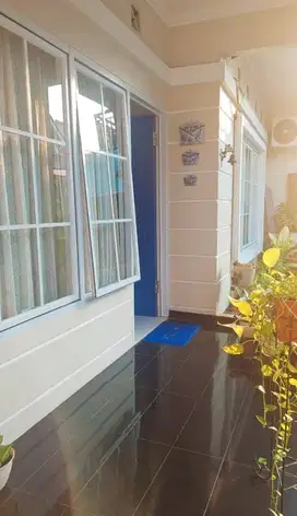 Rumah cantik rapi di Cluster aman nyaman di Bintaro sektor 9