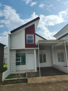 Rumah siap huni konsep mezzanine
