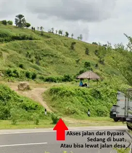 Di Jual Tanah Semi Bukit Lokasi Strategis Dekat Jl. By Pass Mandalika