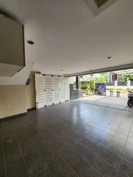 Selangkah ke Pondok Indah Rumah Terawat Siap Huni