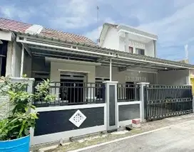 Rumah Bagus Siap Huni Dekat Ke Kampus UNISRI