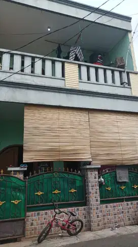 Dijual Murah rumah 2 lantai di Buaran Duren Sawit Jakarta Timur