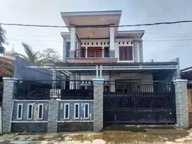 Rumah Luas 2 Lt Hadap Selatan 12 Mnt ke IPB University Dibantu KPR J-2