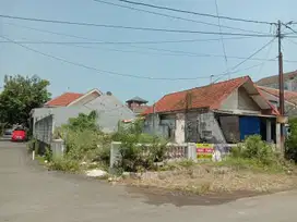 Dijual Tanah Hoek Hanya 5 Menit Dari Kota Di Jl. Puspowarno Semarang