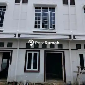 DIJUAL TOWNHOUSE KOMPLEK UNION MENTARI SADANANDA (WIBOWO)