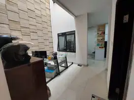 KEREN BANGET RUMAH CANTIK SIAP.HUNI CIPEDES BANDUNG
