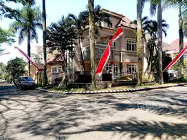 Rumah Kontrakan Hook 2 Lantai di Permata Jingga, Sangat Terawat