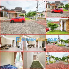 rumah sangat strategis di perumahan kuantan jalan wates KM 9