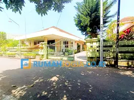 rumah dan kost 30 kamar sangat strategis kodya timoho murah