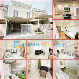 rumah mewah sangat strategis sutorejo surabaya timur