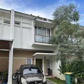 Di jual rumah ready di royal spring