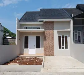 Rumah Siap Huni di Sukahati Cibinong Bogor