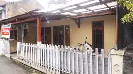 Jual Rumah Murah 1,5 Lantai di Komplek Antapani Bandung Kota