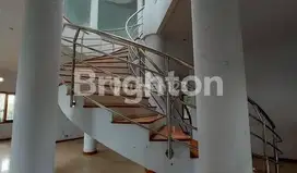 Dijual Villa Murah Izin Untuk Hotel, Rumah Best View Bandung