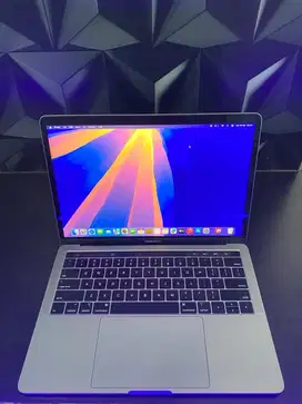 MACBOOK PRO RETINA 2019