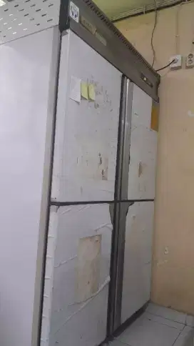 Dijual Freezer Sinmag 4 pintu