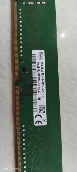 Ddr4 skyhynik 8gb 1rx8 pc4 2400T